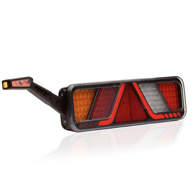 Feu de remorque à LED Fristom de grande taille avec marqueur de contour / 6 fonctions