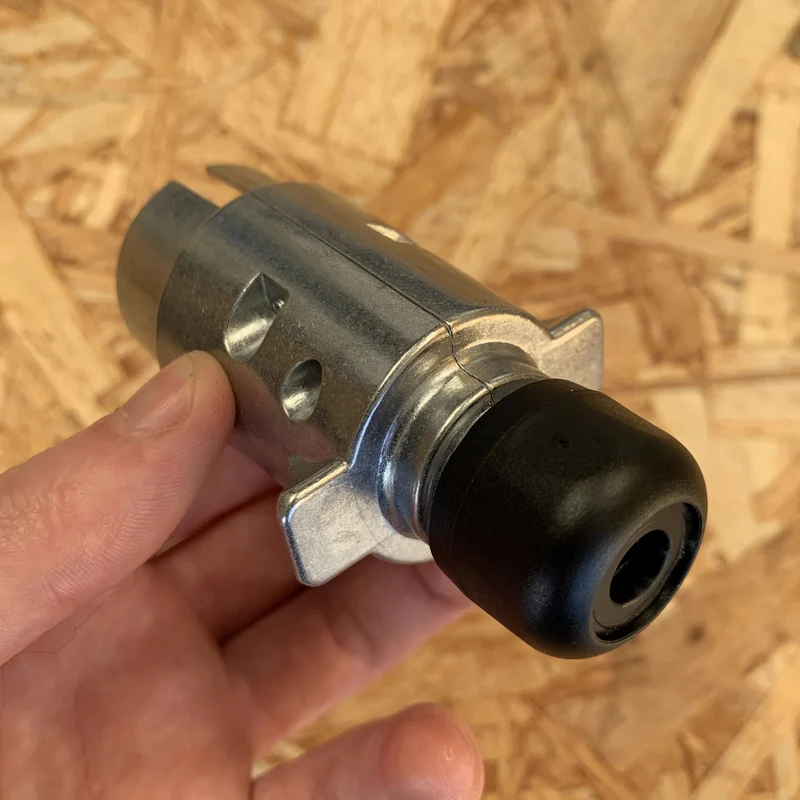 Prise de remorque en métal pour remorques de voiture 12v