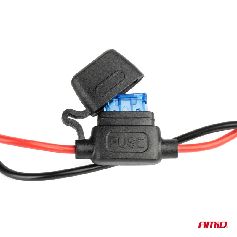 MULTIPRISE ALLUME-CIGARE 3 PRISES + 3 USB-A DONT 1 USB 3.0 + USB-C AVEC VOLTMÈTRE