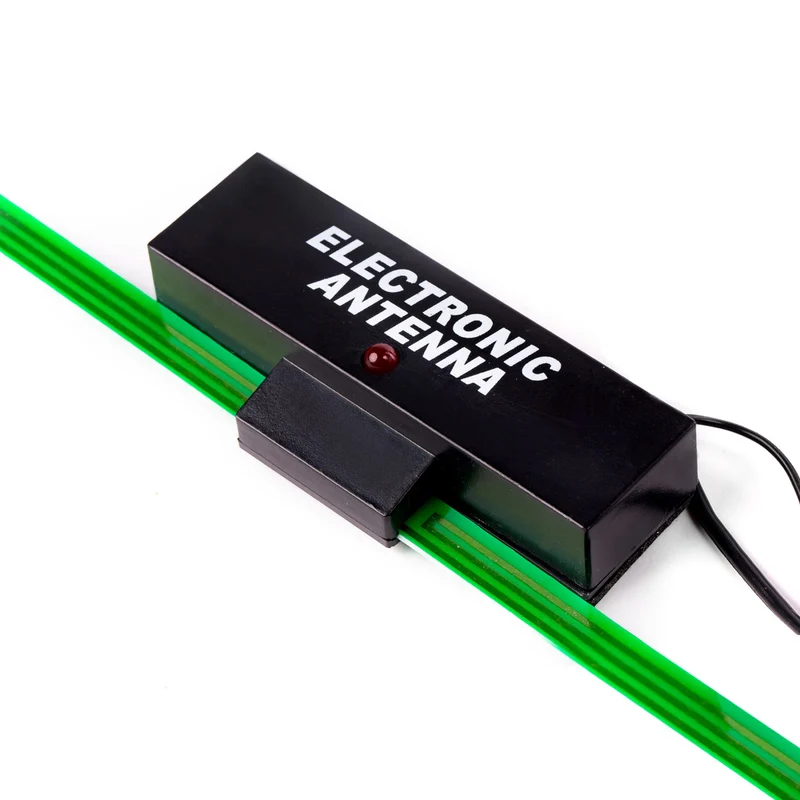 ANTENNE DE PARE-BRISE AMPLIFIÉE UNIVERSELLE AMIO