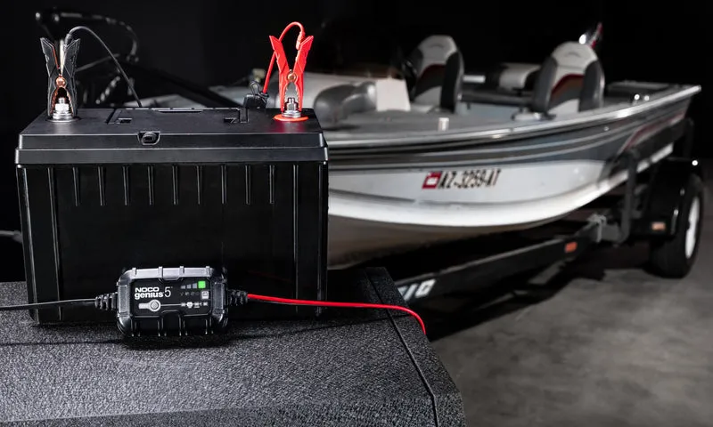 CHARGEUR BATTERIE NOCO GENIUS5 - 5A 120AH 75W